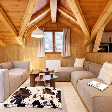 Neuf 7 – Jacuzzi Sauna – 12 à 14 Pers. Titania Chalet La Tania