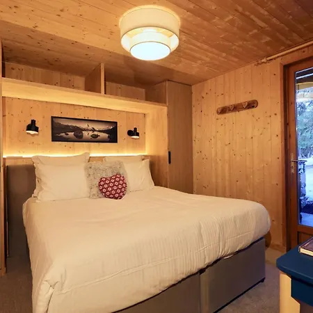 Chalet Neuf 7 – Jacuzzi Sauna – 12 à 14 Pers. Titania *